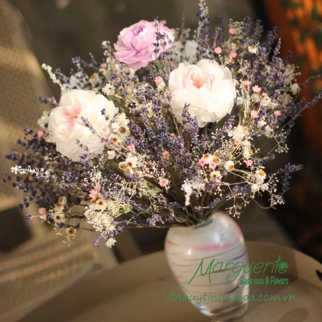 “HƯƠNG CỎ DẠI" TÁC PHẨM TỪ HOA LAVENDER KHÔ 1