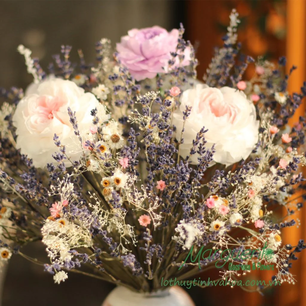 “HƯƠNG CỎ DẠI" TÁC PHẨM TỪ HOA LAVENDER KHÔ 2